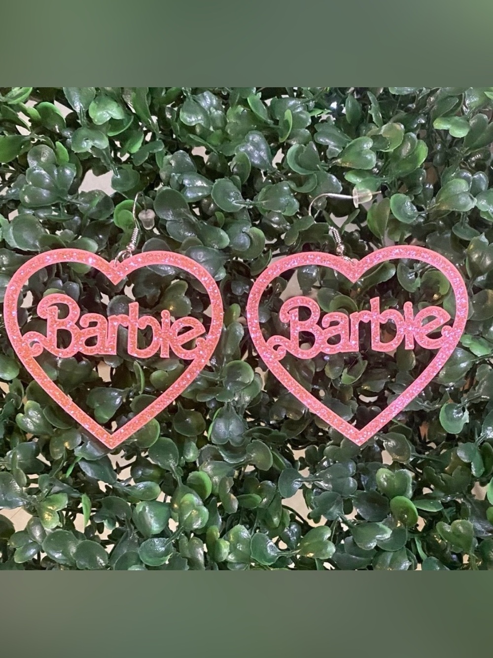 BRAND NEW WITH TAGS Pink Glitter Barbie Heart Acrylic Earrings